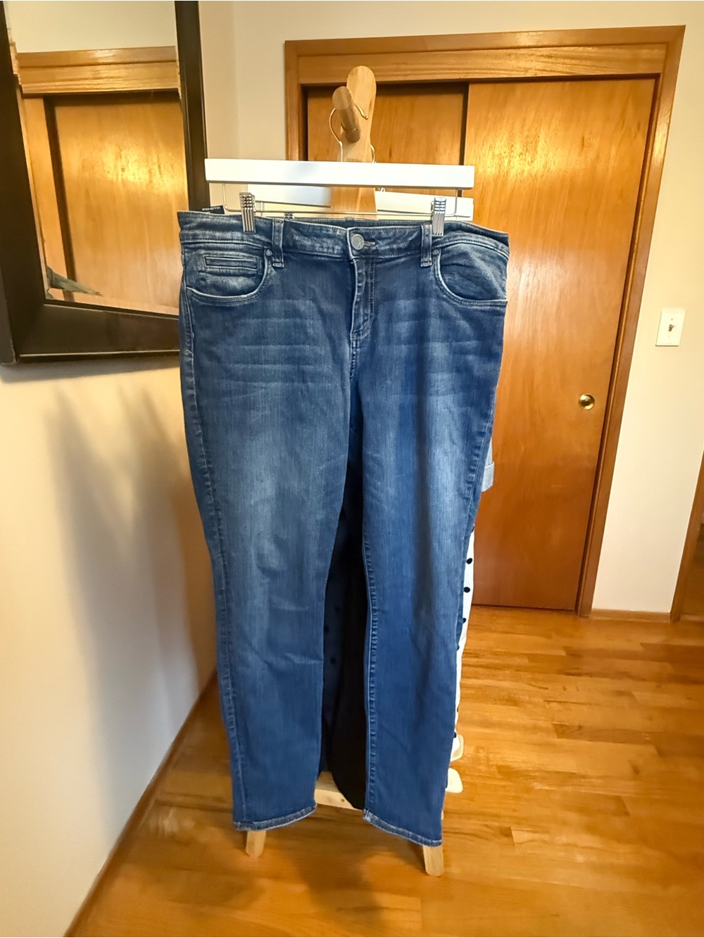 Kut from the Kloth Women's Medium Blue Skinny Jeans (Toothpick Skinny)